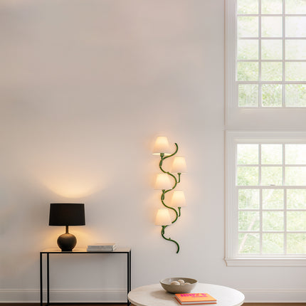 A designer’s dream: sophistication in Green.