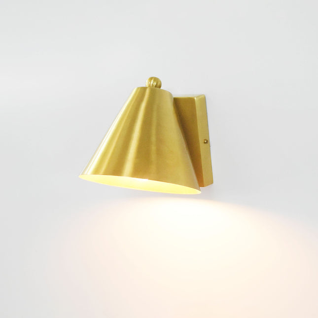 Light up your home with the royal aura of Gold Brass.