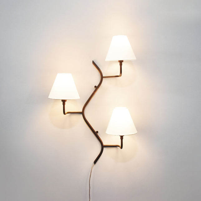 Transform your décor with the sleek allure of Matte Black.